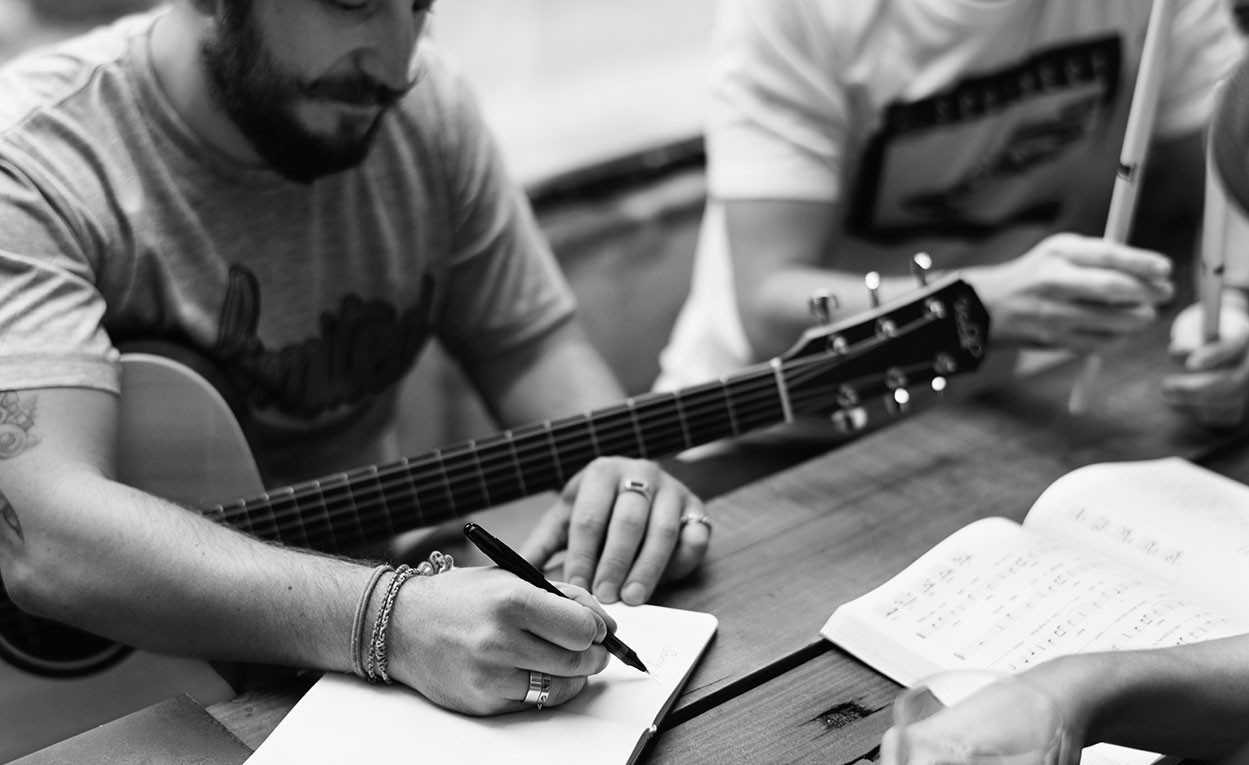 songwriting-bw